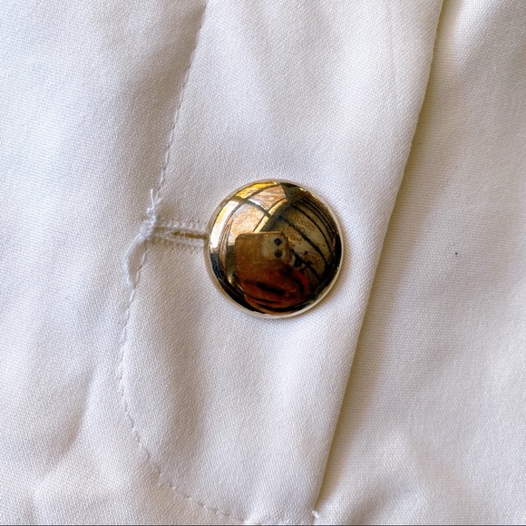 🐚 ZARA ELEGANT IVORY HIGH WAIST SHORTS! - Picture 7 of 10